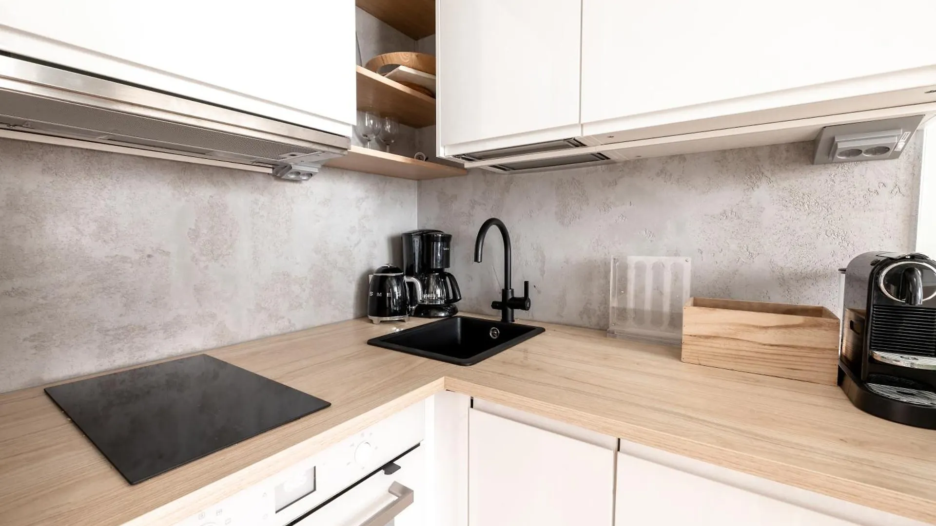 2Ndhomes Stunning Penthouse With Great Location In Kamppi Helsinki