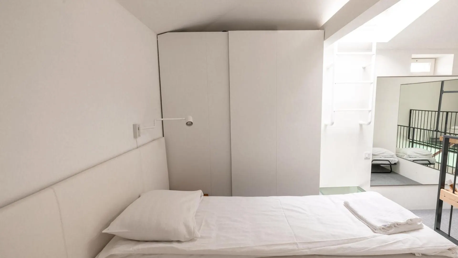Apartment 2Ndhomes Stunning Penthouse With Great Location In Kamppi Helsinki